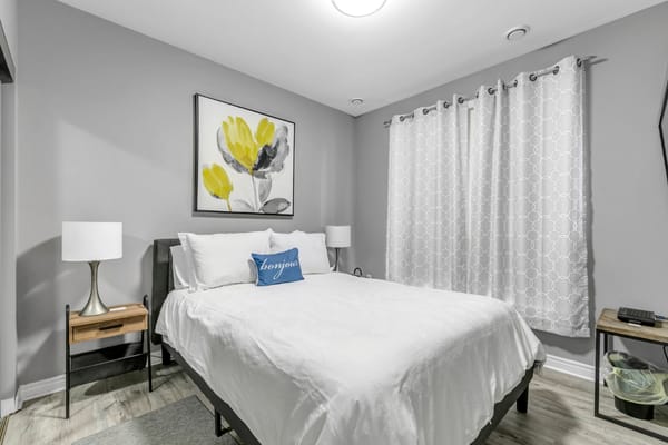 100 Eagle Street (Rivers Edge II) property